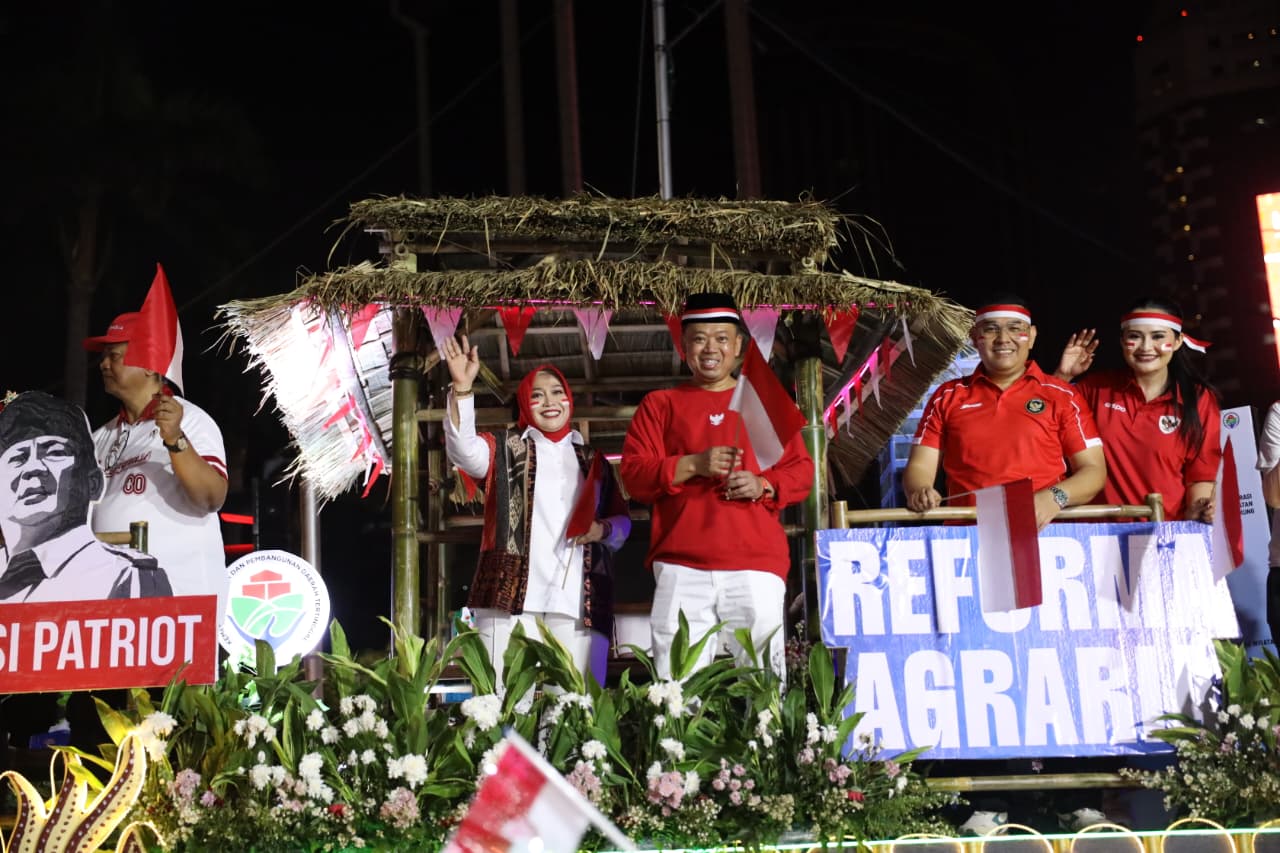 Lewat Karnaval Kemerdekaan HUT Ke-80 RI, Menteri ATR/Kepala BPN Sampaikan Makna Kemerdekaan.