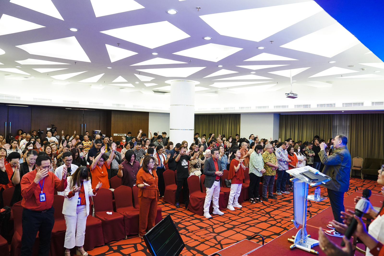 GBI Glow Fellowship Centre Mengadakan Acara Spesial dalam HUT RI ke-80: Membangun Semangat Kebangsaan dan Kasih Bangsa