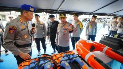 Kapolri, Cek Langsung Personel-Sarpras Polda DIY, Pastikan Siap Hadapi Potensi Bencana.