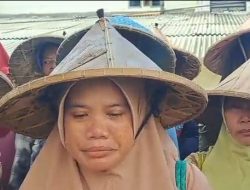 Tangisan Warga Pandeglang