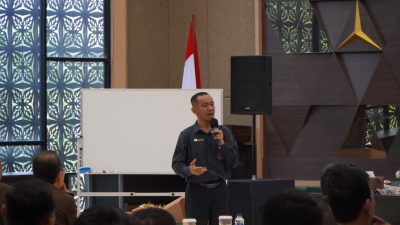 GUNA MENINGKATKAN KAPASITAS JAKSA DALAM PENANGANAN PERKARA TIPIKOR DAN PENERAPAN KUHP NASIONAL, KEJATI RIAU GELAR FGD