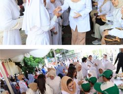 Perempuan Partai Gerindra Bagikan 750 Paket Sembako dan Santunan Anak Yatim di Jakarta.