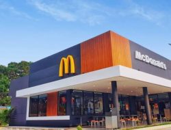 Mc Donald Ciater Tangsel Jual Produk Ayam Fried Chicken Berbelatung