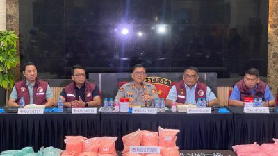 Pengungkapan Pemilik Ekstasi Di Tol Lampung, Bareskrim Polri Tetapkan MR Sebagai Tersangka.