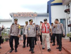Kapolri, Salurkan Bantuan Kemanusiaan untuk Korban Bencana Di Lhokseumawe.