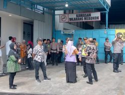 Warga Pendowo, Lakukan Aksi Demo Tuntut Pabrik MMP Di Tutup.