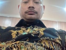 Umar SH, Tokoh Aktivis Banten Selatan Tekankan Pentingnya Gotong Royong di Tengah Masyarakat