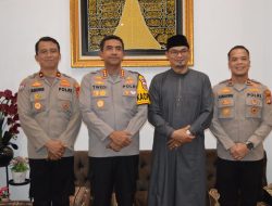 Jalin Silaturahmi, Kapolres Metro Jakbar Sambangi Ketua FUHAB di Semanan