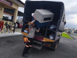 Unit K-9 SAR Baharkam Polri Diterjunkan Ke Polda NAD/Aceh.