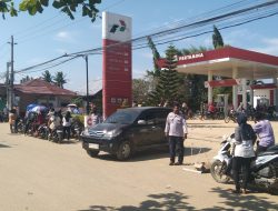 Cukup Sangat Gawat, Dengan Modusnya 10 Personil Dishub Pemko Langsa, Yang Berpura-Pura Lakukan Pengamanan Arus La-Lin Di Areal Depan SPBU “Galon” Nomor 15.244.309.