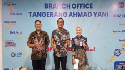 BRI KC Tangerang Ahmad Yani Berikan Apresiasi kepada Pekerja Berprestasi yang Berhasil Melampaui Target Kinerja