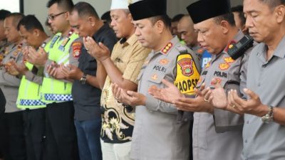 Jajaran Polres Metro Tangerang Kota lakukan Sholat Gaib doakan warga Aceh, Sumatera Utara dan Sumatera Barat yang terkena musibah
