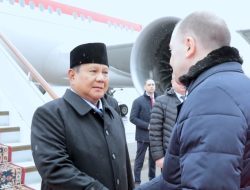Usai Lawatan Kerja ke Pakistan, Prabowo Sambangi Putin di Moskow.