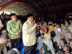 Tinjau Posko Pengungsian di Takengon, Prabowo Pastikan Warga Tidak Sendiri.