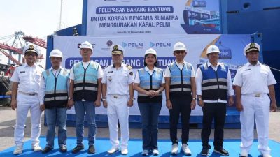 Gunakan KM Kelud, PELNI Kirim 15 Kontainer Bantuan, Untuk Korban Banjir Sumatera.