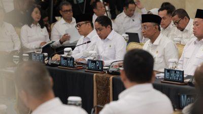 Perintah Prabowo: Jangan Ragu Cabut Izin Kehutanan yang Melanggar Aturan.