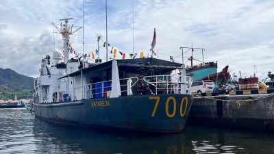 Sat Polairud Dan Personel Silongmat Laksanakan Operasi Siaga Bencana, Di Sumatera Utara Dan Sumatera Barat.