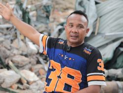 Istri Meninggal Tertimpa Longsor, Prajurit TNI Terus Bertugas Pulihkan Aceh Tamiang.