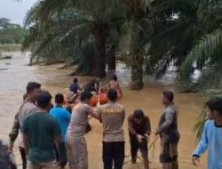 Kisah Kapolsek Cot Girek Polres Aceh Utara, Evakuasi Anggota Polsek Langkahan Dan Masyarakat.