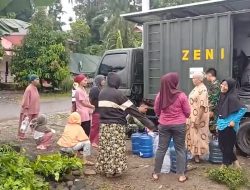 TNI Kerahkan Kendaraan Khusus, Air Bersih untuk Warga Palembayan Agam Makin Tercukupi.