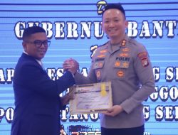 Kapolres Tang-Sel, Terima Penghargaan Dari Gubernur Banten, Atas Keberhasilan Program CETAR Dan Siskamling Terpadu.