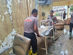 12 Lokasi Terdampak Bencana Alam, Di Aceh Tamiang, Di Bersihkan Polri.