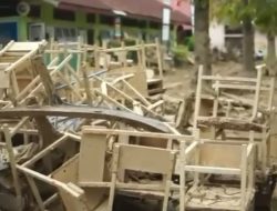 Polri Dampingi Pemulihan SDN 1 Tualang Cut Pasca Banjir, Sekolah Siap Sambut Siswa 5 Januari 2026.