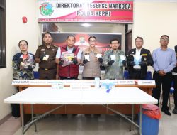 Polda Kepri, Musnahkan Barang-Bukti Narkotika, Hasil Ungkap Kasus Periode November–Desembet 2025 Lalu.