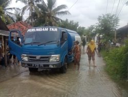 PERUMDAN TKR PEDULI WARGA TERDAMPAK BANJIR DI KABUPATEN TANGERANG