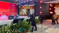 Brimob PMJ Pastikan Keamanan Perayaan Imlek 2577 Kongzili di Hotel Grand Sahid Jaya