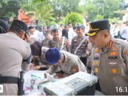Komitmen Tegas Berantas Narkoba, Polresta Cirebon Laksanakan Tes Urine 200 Personel