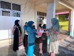 Berkah Ramadhan, TP PKK Gampong Batee Shok Berbagi Takjil untuk Anak Yatim dalam Rangka HKG PKK ke-54 Tahun 2026